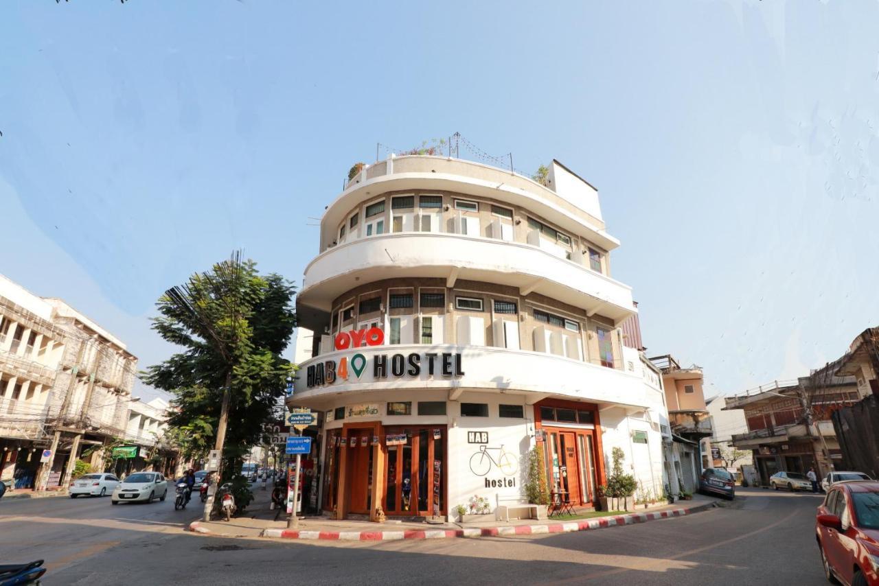 Oyo 552 Hab40 Hostel Chiang Mai Exterior photo